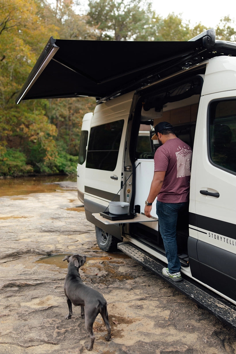Storyteller Adventure Van Classic Mode Dog-Friendly