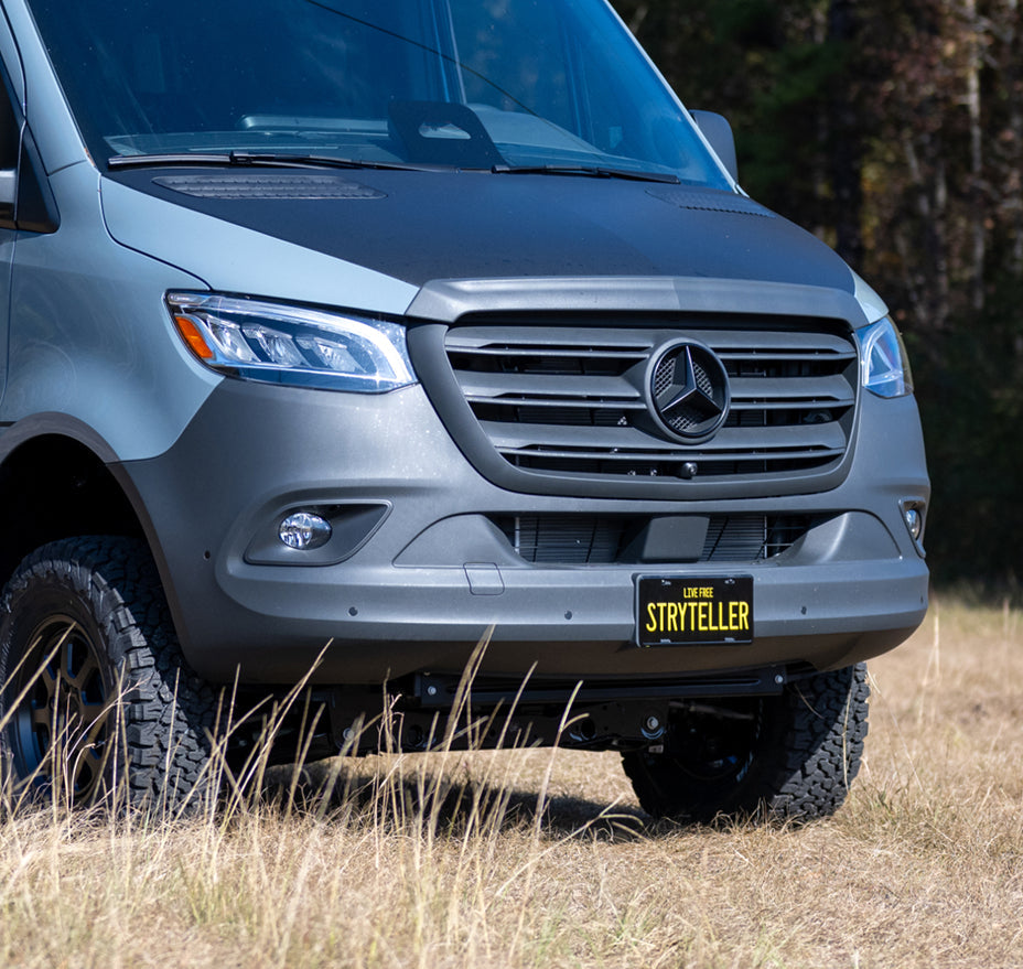 Storyteller Adventure Van DARK MODE Exterior off-road