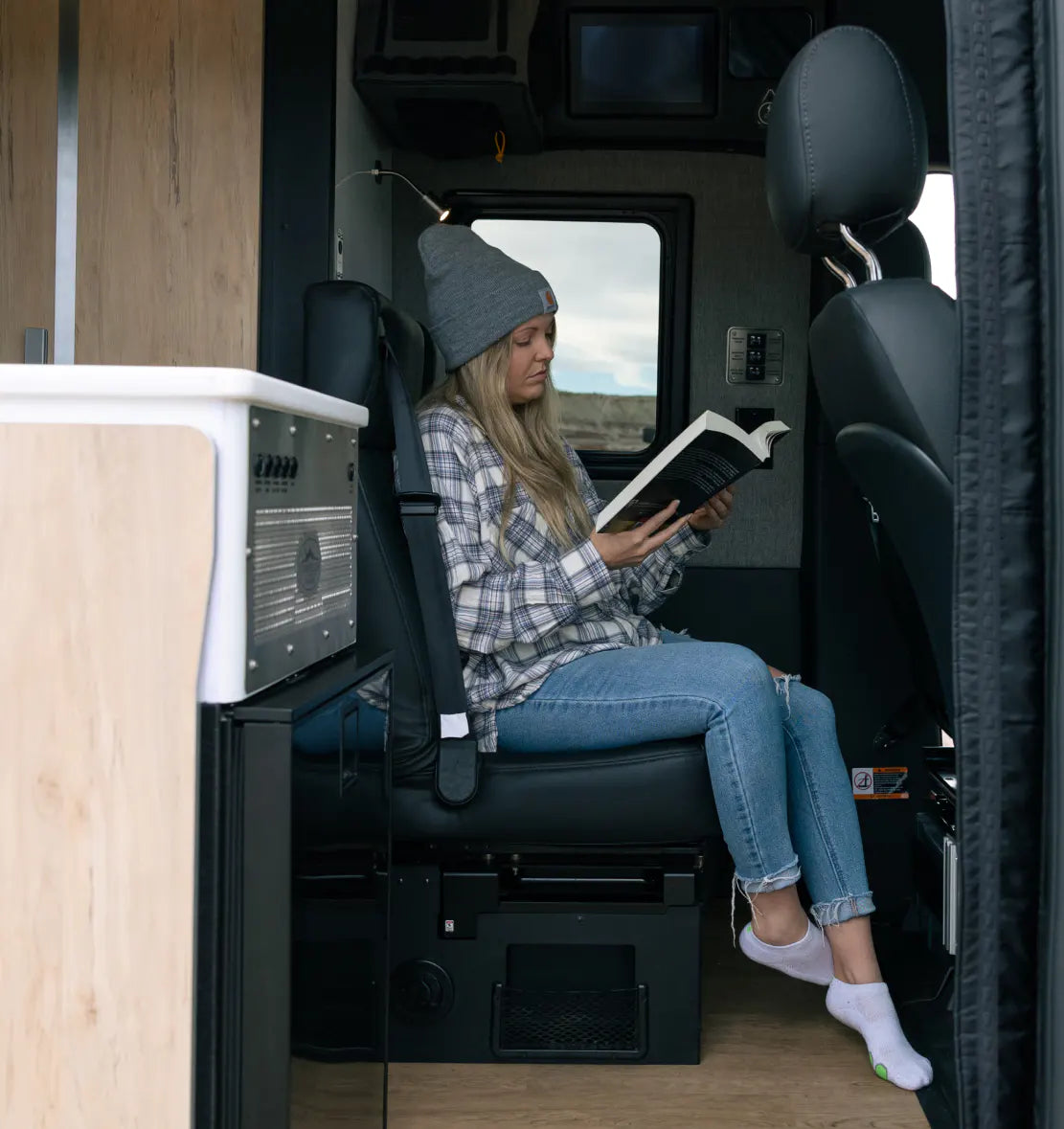 Storyteller MODE Vans ElectricSlide™ Loveseat