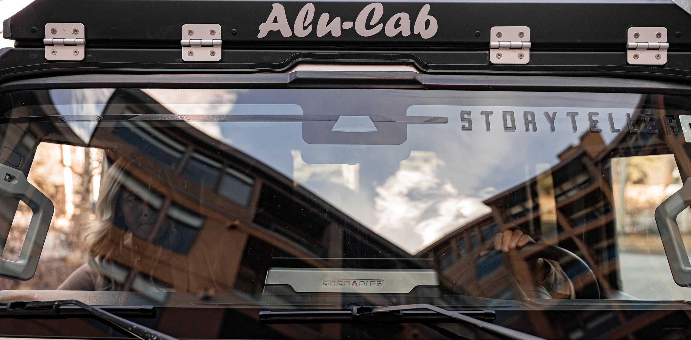 Storyteller Overland Grand Bohemian Alu-Cab Vehicle Front