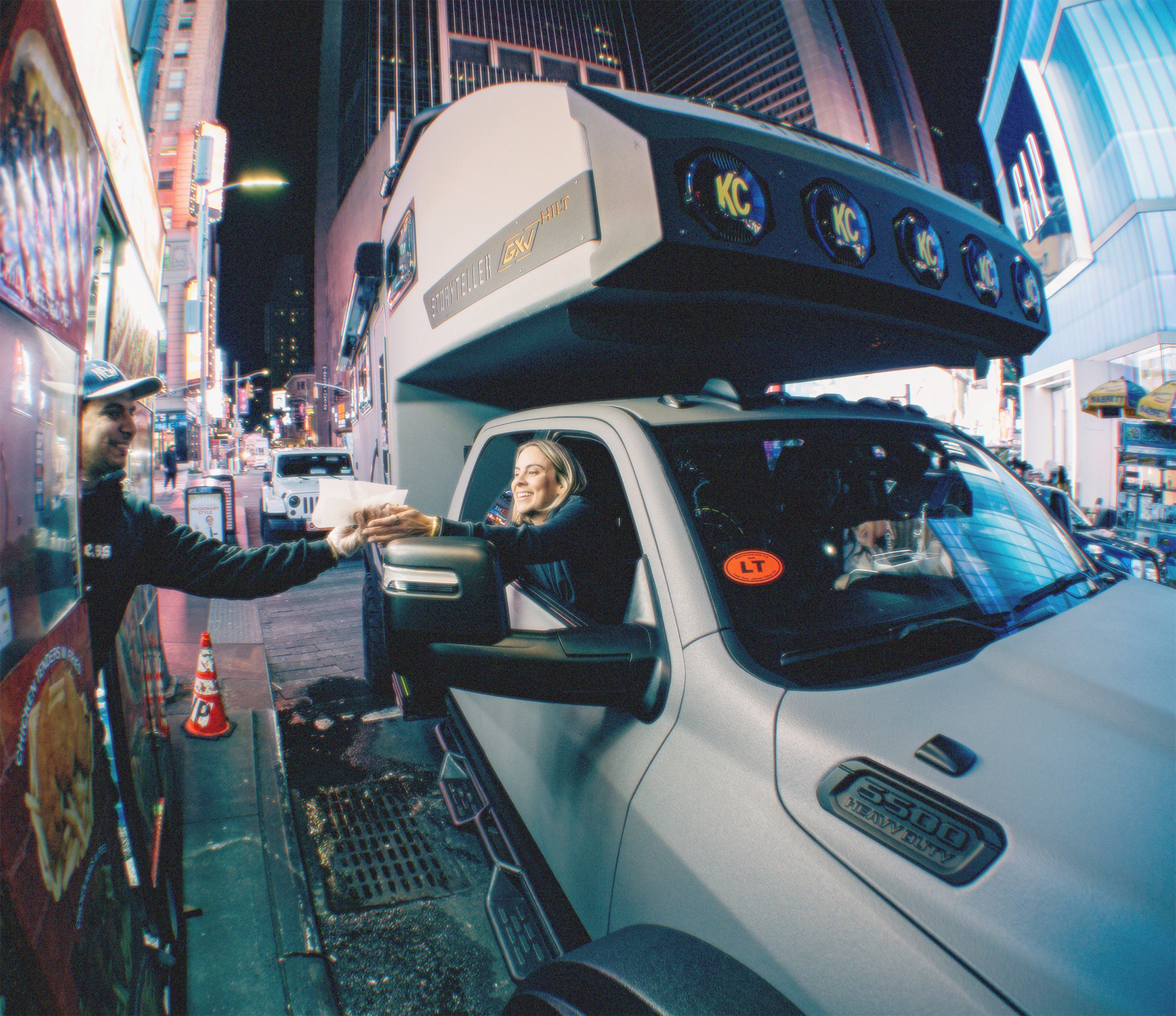 Storyteller Overland GXV HILT Takes on NYC