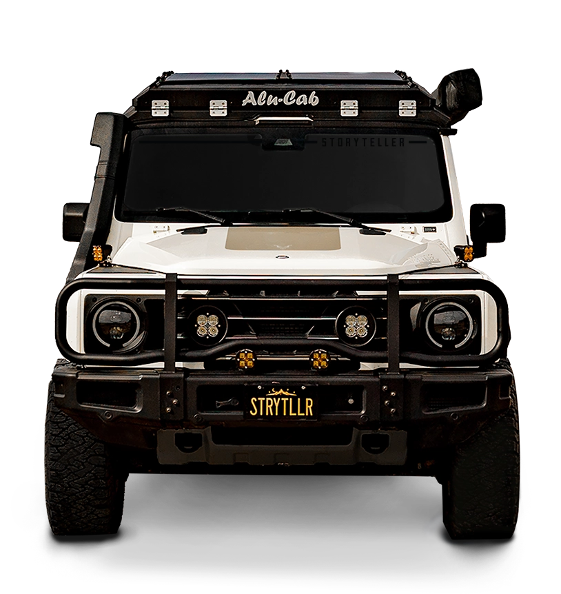 STO Grand Bohemian Scottish White Front View
